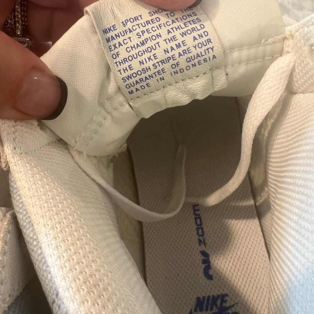 Nike SB Dunks - Picture 6 of 10